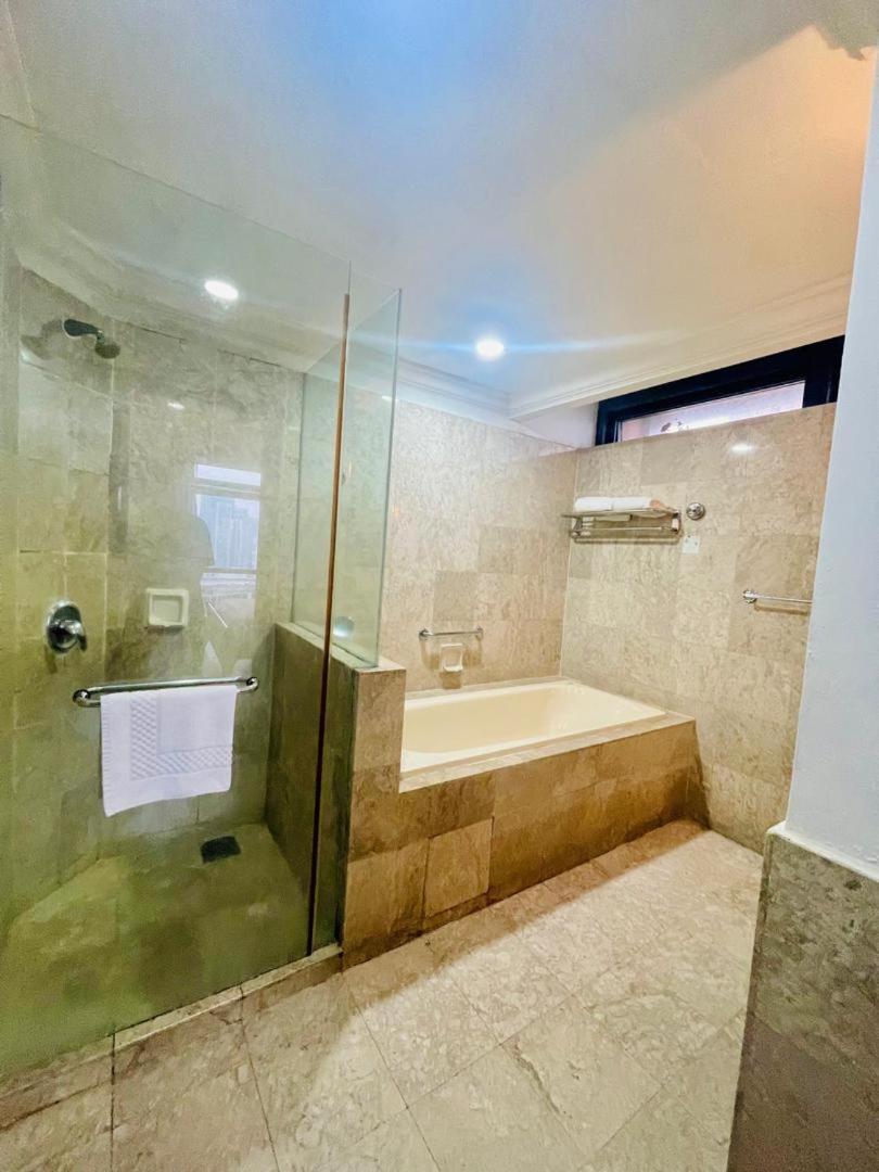 Royal Empire Suite At Times Square Kl Kuala Lumpur Exterior photo