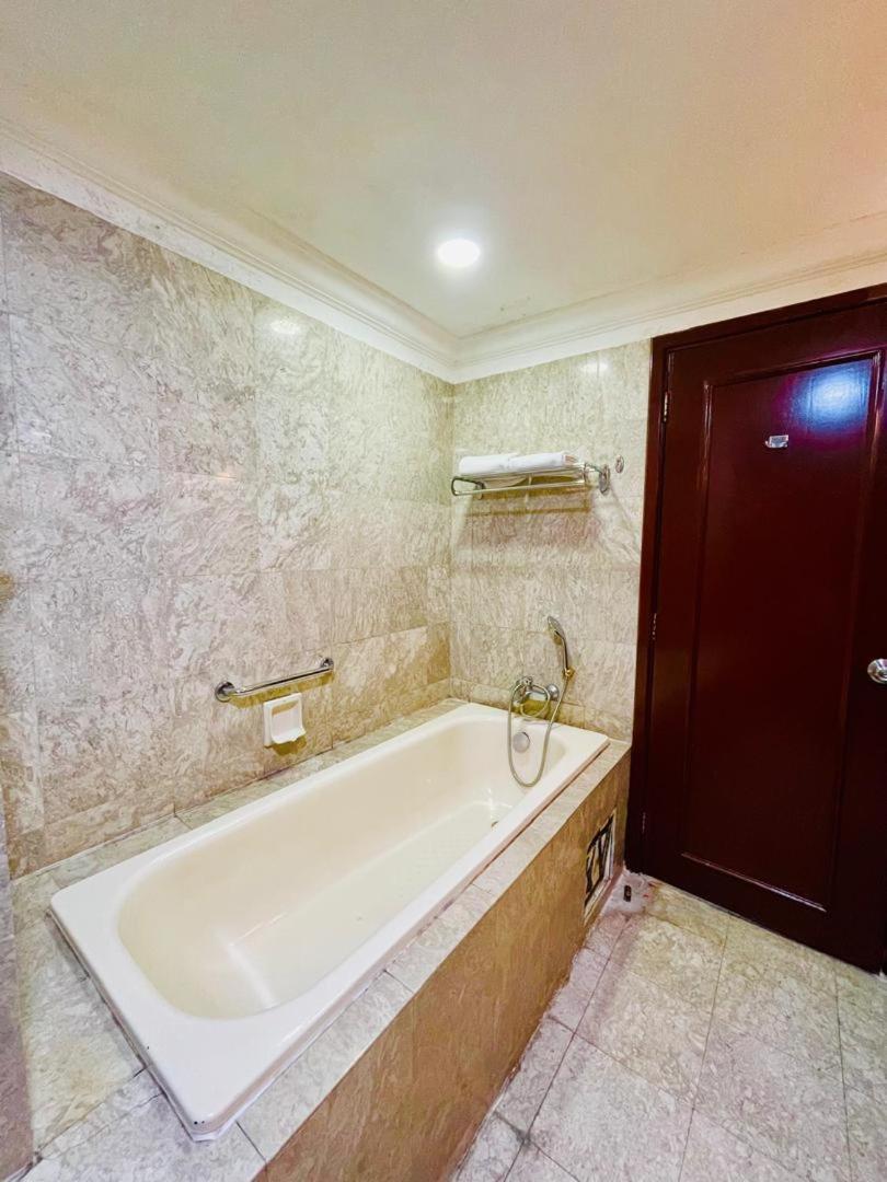 Royal Empire Suite At Times Square Kl Kuala Lumpur Exterior photo
